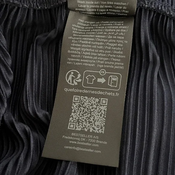 VERO MODA Navy Blue Pleated Wide Leg Pants size 3X - Picture 7 of 10